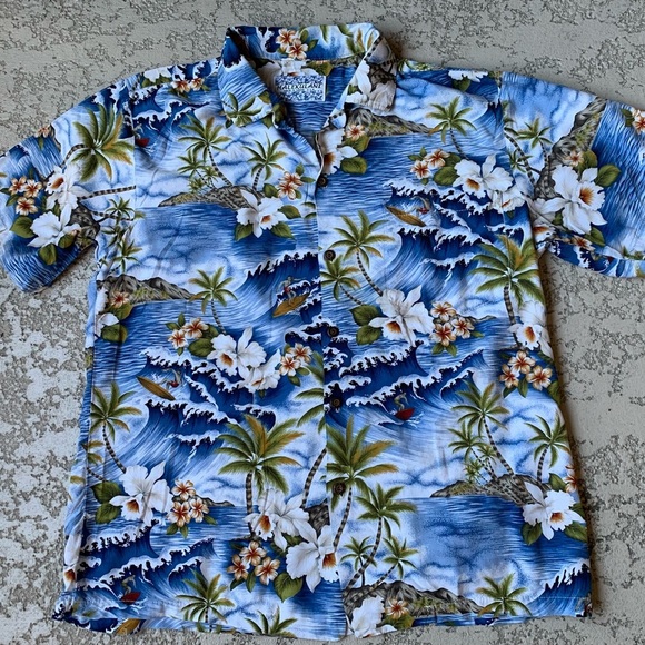 Hawaiian Shirt - Picture 1 of 5